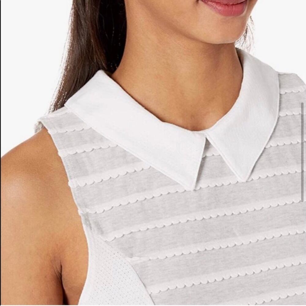 BCBGeneration Collared Crop Top - Picture 3 of 6